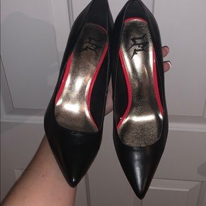 Brand new LFL black pumps